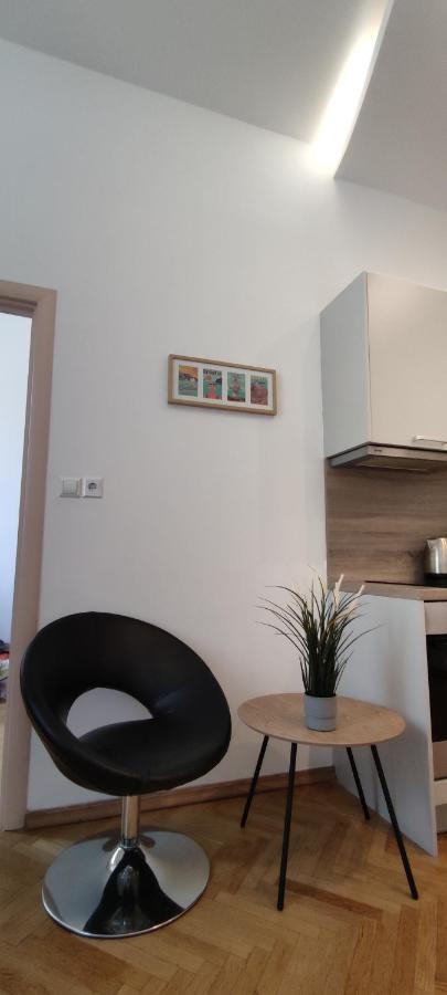 Apartment Milani With Private Garage Opatija Buitenkant foto