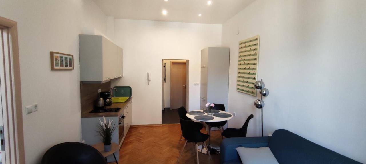Apartment Milani With Private Garage Opatija Buitenkant foto