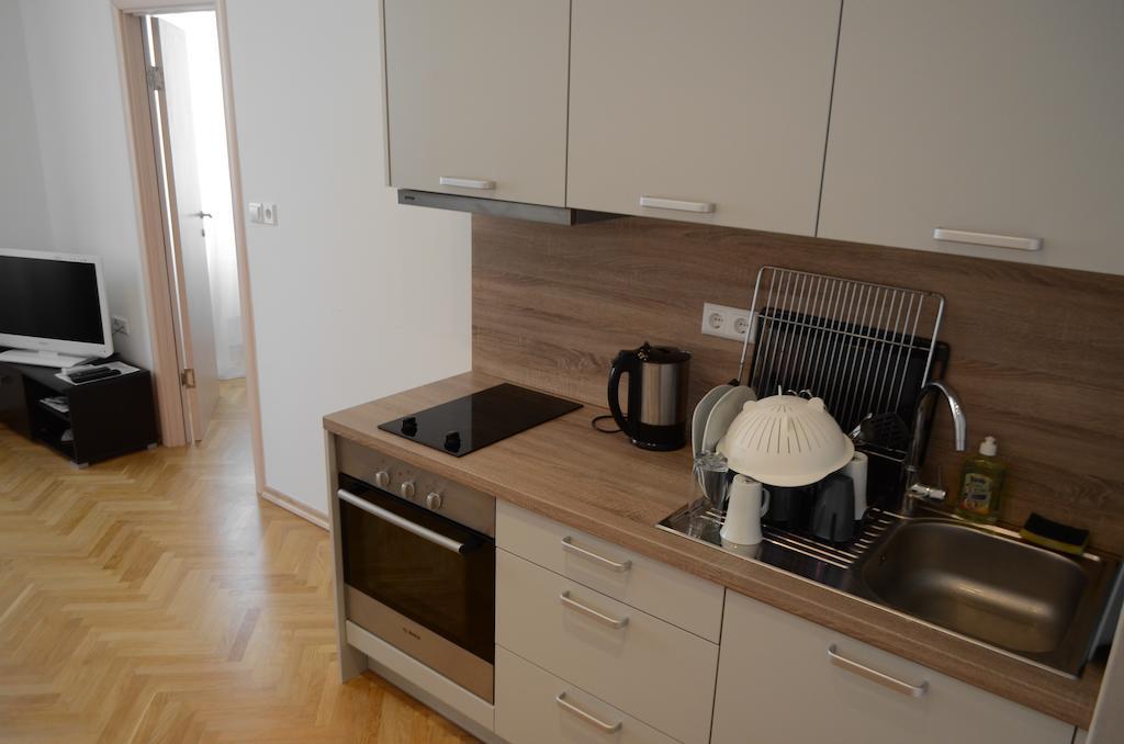 Apartment Milani With Private Garage Opatija Kamer foto